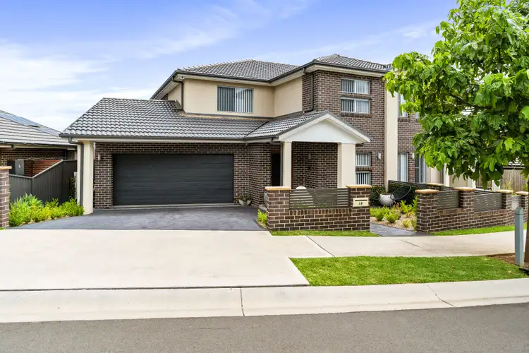 4B Kelly Street, Oran Park NSW 2570