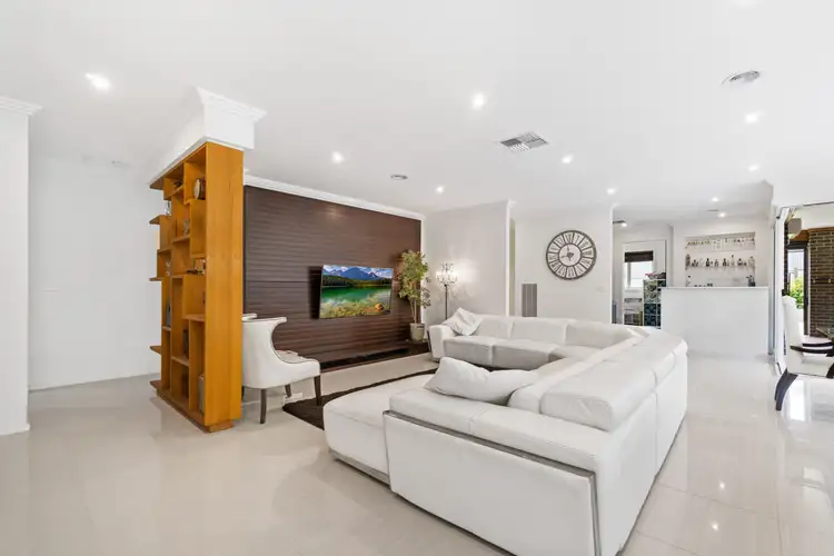 Fifth view of Homely house listing, 6 Ryans Court, Burnside Heights VIC 3023