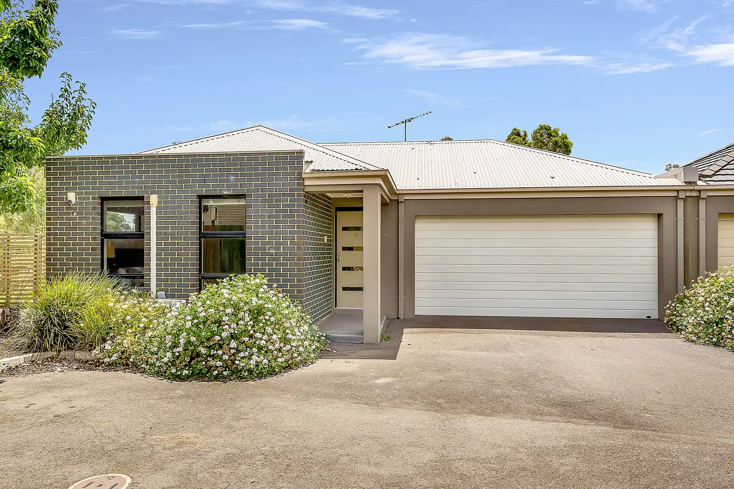 Main view of Homely house listing, 6/2-10 Creekwood Drive, Craigieburn VIC 3064