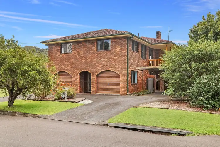 21 Uratta Street, West Gosford NSW 2250