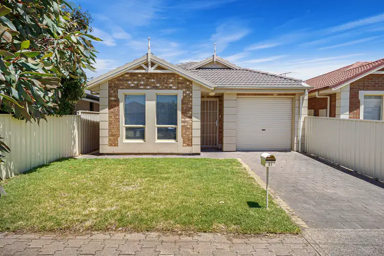 31 Leander Crescent, Greenacres SA 5086