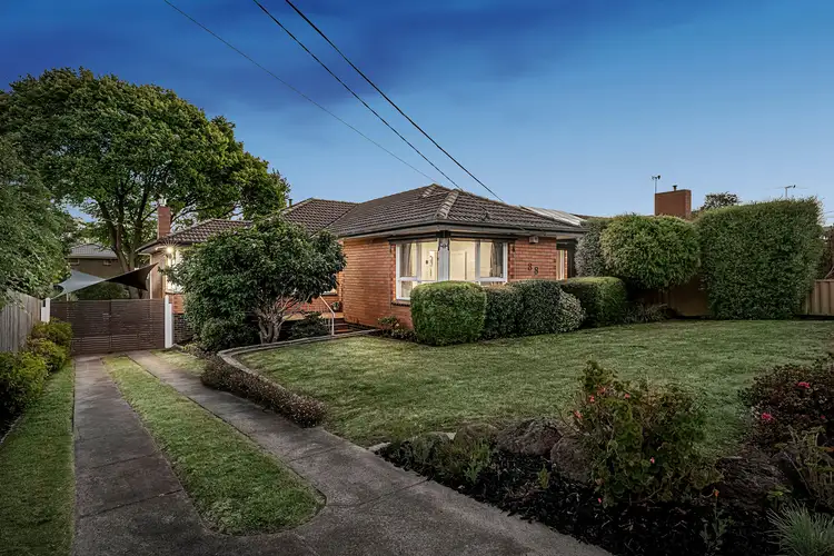 38 Florey Crescent, Mulgrave VIC 3170