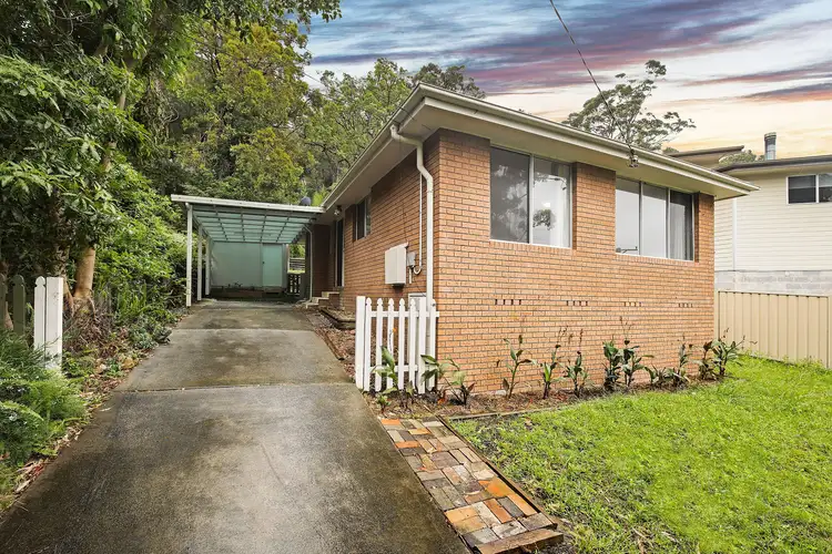 7 Melaleuca Crescent, Tascott NSW 2250