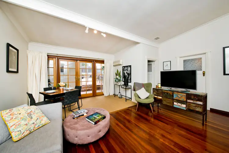 42 Fourth Avenue East, Maylands WA 6051