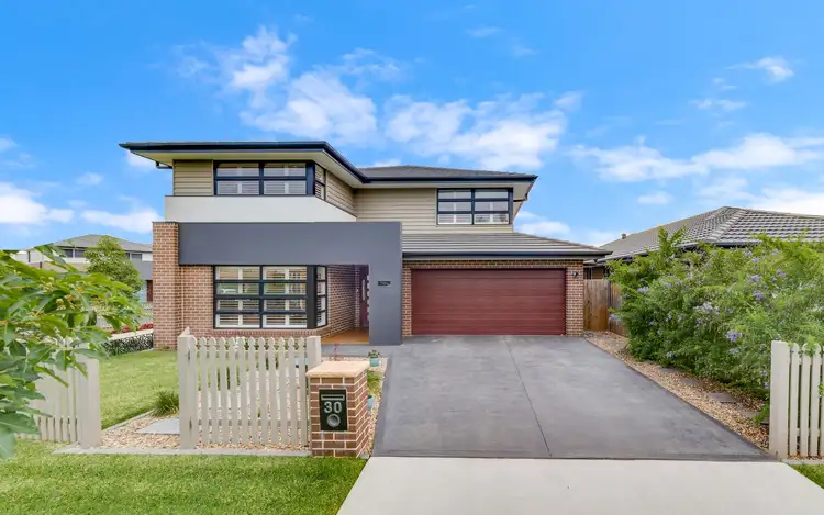 30 Howard Loop, Oran Park NSW 2570