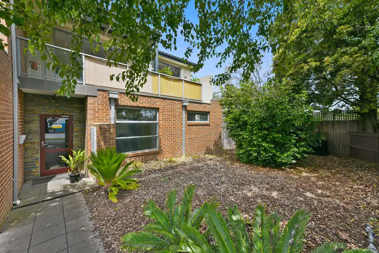 2/2 Clarinda Road, Clarinda VIC 3169
