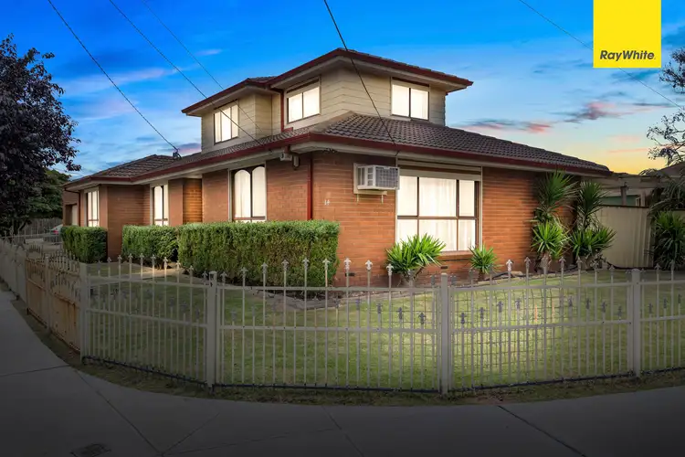 14 Droitwich Crescent, Deer Park VIC 3023