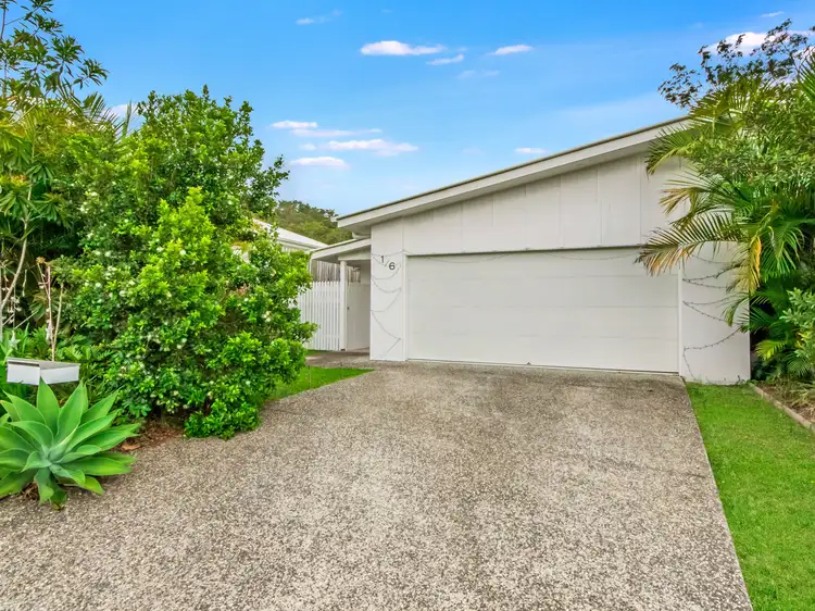 1/6 Logan Crescent, Oxenford QLD 4210