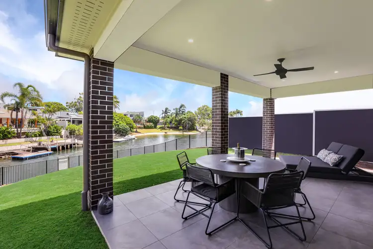 64 Rapallo Avenue, Isle Of Capri QLD 4217