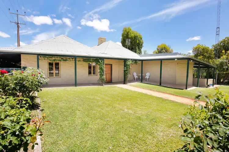 16 Ludgvan Street, Burra SA 5417