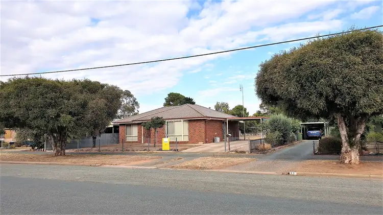 10 Edward Street, Rochester VIC 3561