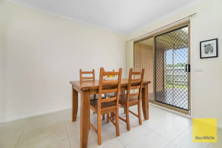 Fifth view of Homely unit listing, 2/37 John Hunter Drive, Endeavour Hills VIC 3802