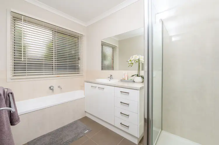 Fifth view of Homely house listing, 4 Hereford Close, Delacombe VIC 3356