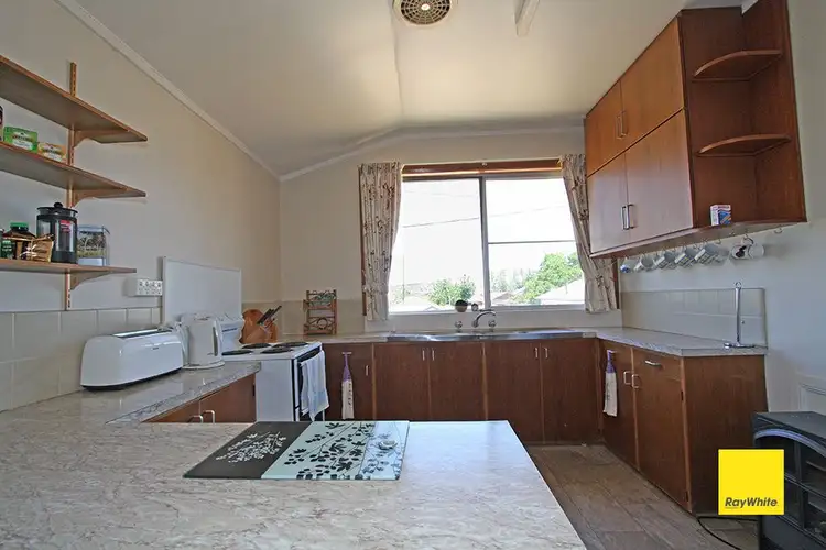 Seventh view of Homely house listing, 6 Alkoomi Place, Cooma NSW 2630