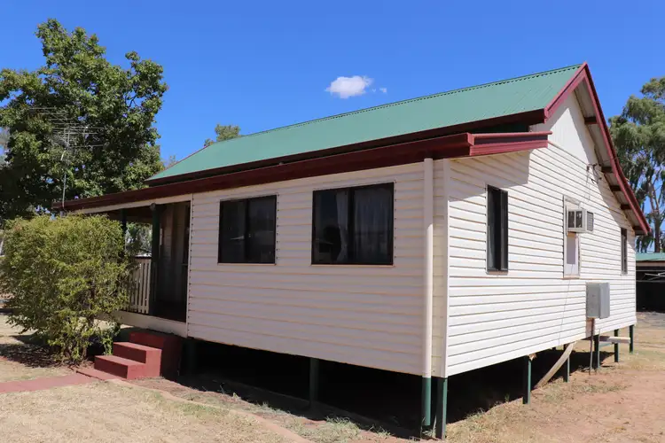 131 Edward Street, Charleville QLD 4470
