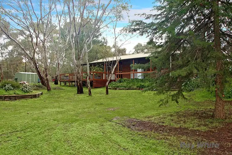 14 Adelaide North Road