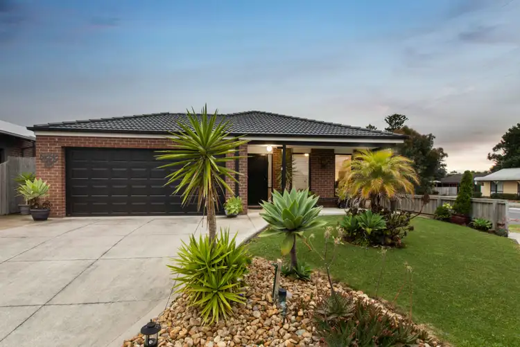 Main view of Homely house listing, 2 Lapis Street, Koo Wee Rup VIC 3981