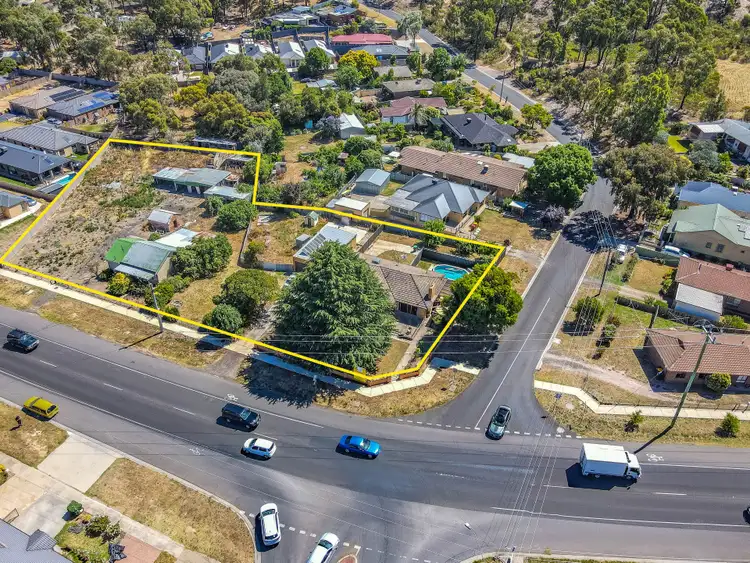 69-71 & 73 Specimen Hill Road, Golden Square VIC 3555