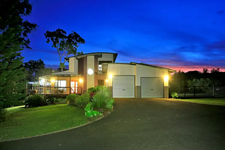 16 Narooma Drive, Branyan QLD 4670