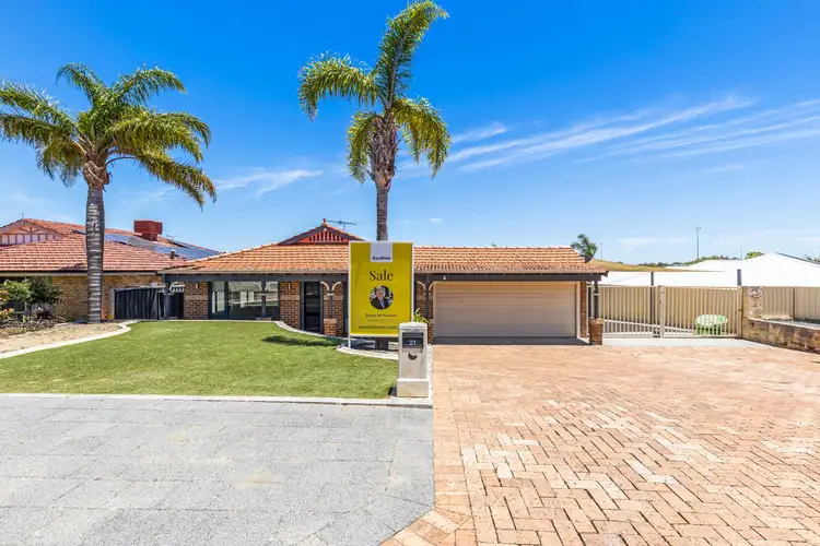 21 Rockdale Pass, Landsdale WA 6065