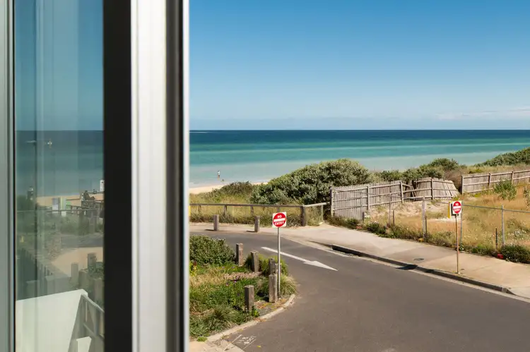 Second view of Homely apartment listing, 17/18 Avondale Avenue, Chelsea VIC 3196