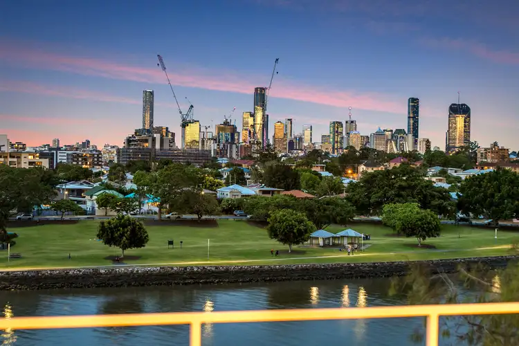 6/34 Sandford Street, St Lucia QLD 4067