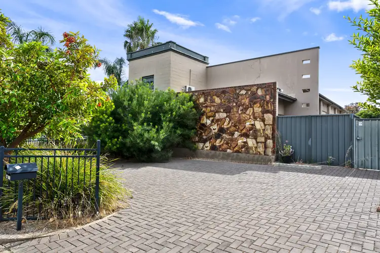 17 Davenport Terrace, Seaview Downs SA 5049