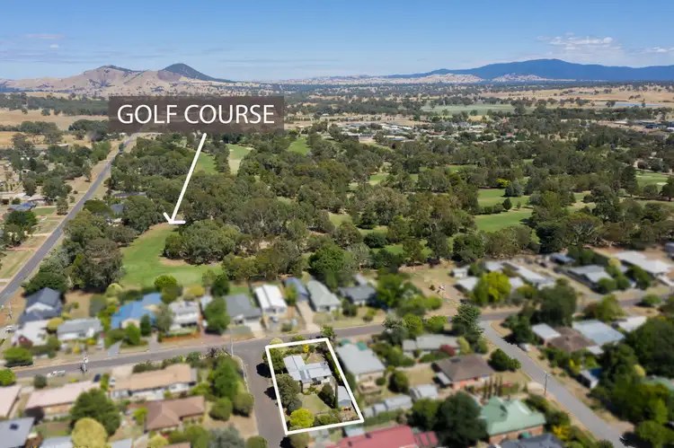 46 Elvins Street, Mansfield VIC 3722