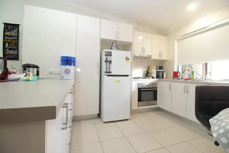Fifth view of Homely unit listing, 18/5 Rivergum Drive, Emerald QLD 4720
