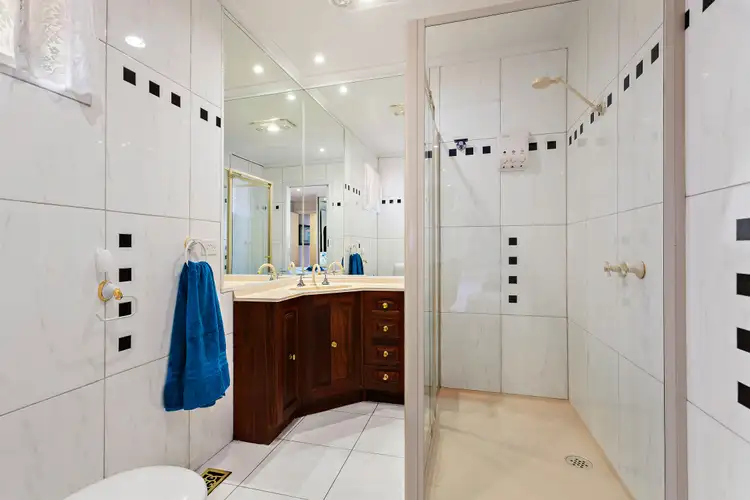 Fifth view of Homely house listing, 15 Ruthven Crescent, Lalor VIC 3075