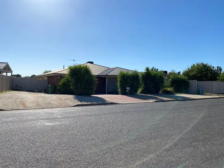 44 Hermitage Drive