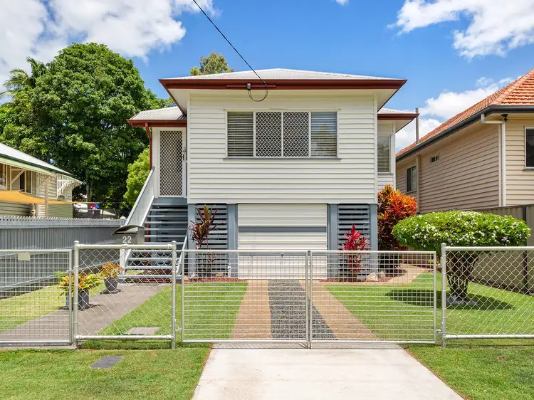 22 Railway Street, Nudgee QLD 4014