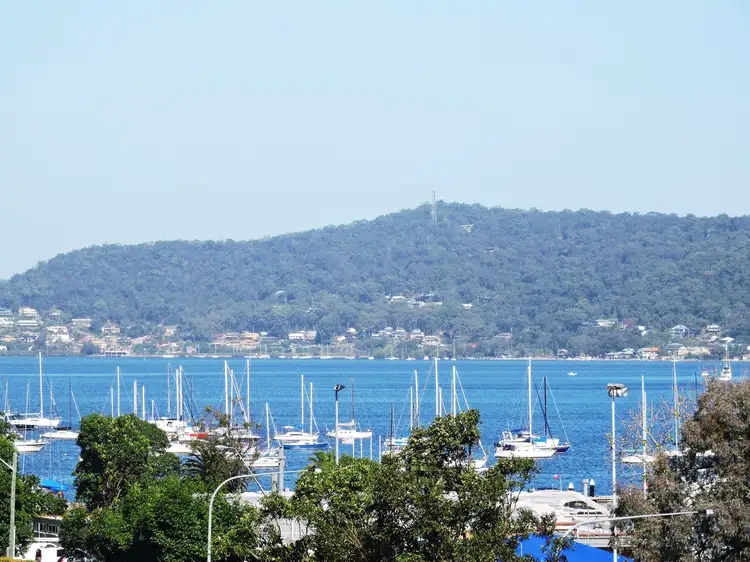 14/5 Mulkarra Avenue, Gosford NSW 2250