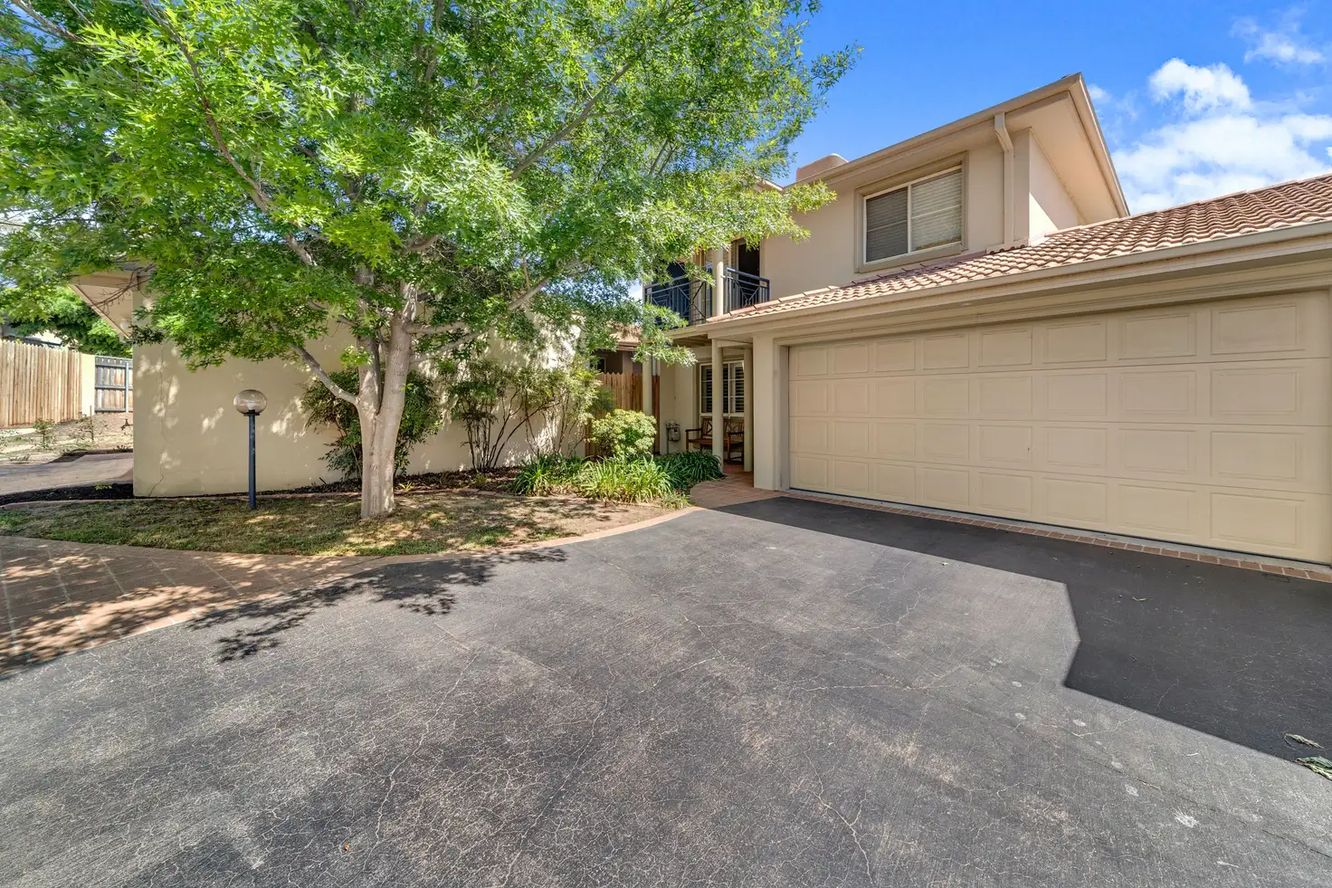 Main view of Homely townhouse listing, 2/81 Kelleway Avenue, Nicholls ACT 2913