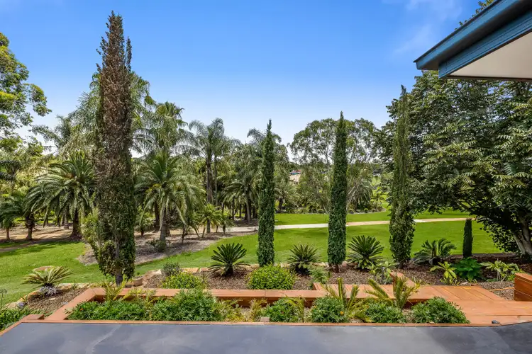 Second view of Homely house listing, 2 Hillcrest Court, Kearneys Spring QLD 4350