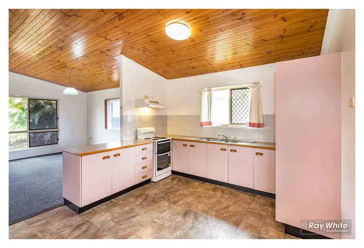 Fourth view of Homely house listing, 2 Wafer Court, Norman Gardens QLD 4701