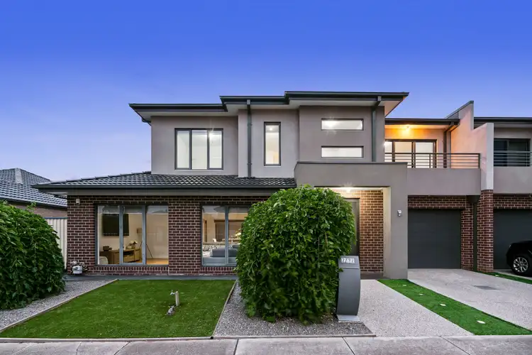 2/22 Manny Paul Circuit, Burnside Heights VIC 3023