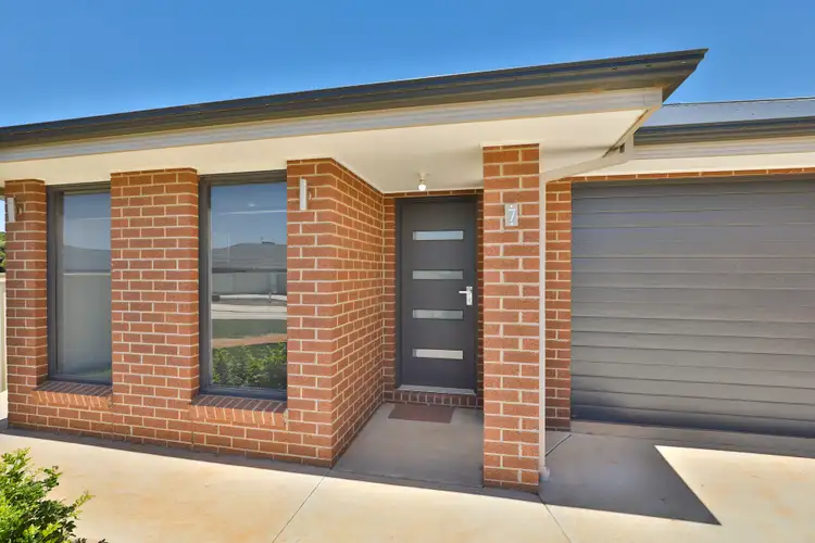 Second view of Homely house listing, 7 Jennifer Court, Robinvale VIC 3549