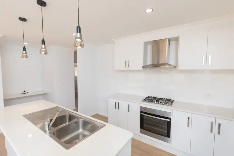 Seventh view of Homely house listing, 7 Jennifer Court, Robinvale VIC 3549