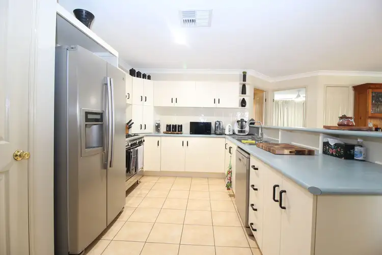 Sixth view of Homely house listing, 18 Jeppesen Drive, Emerald QLD 4720