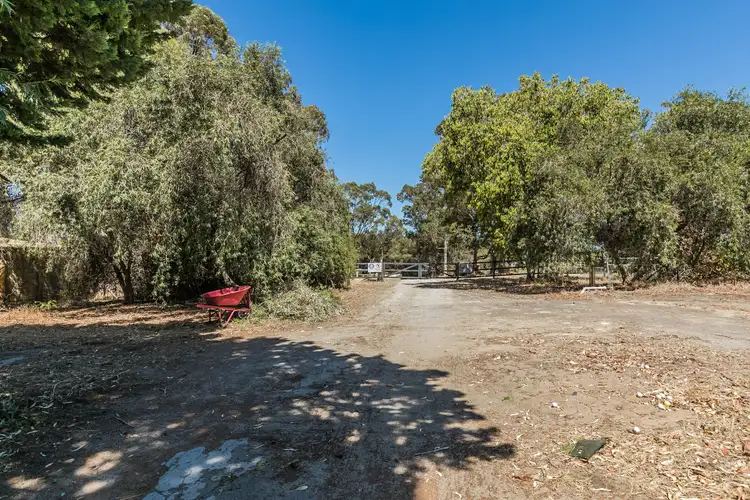 Fifth view of Homely rural property listing, 212 Henderson Road, Munster WA 6166