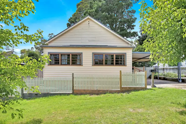 23 Lookout Street, Blackheath NSW 2785