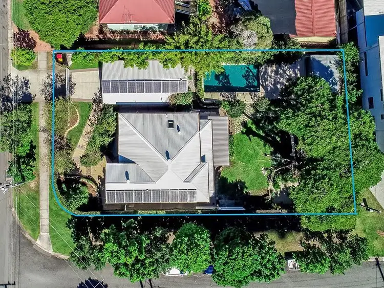 57 Burn Street, Camp Hill QLD 4152