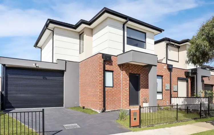 6A Bicentennial Crescent, Meadow Heights VIC 3048