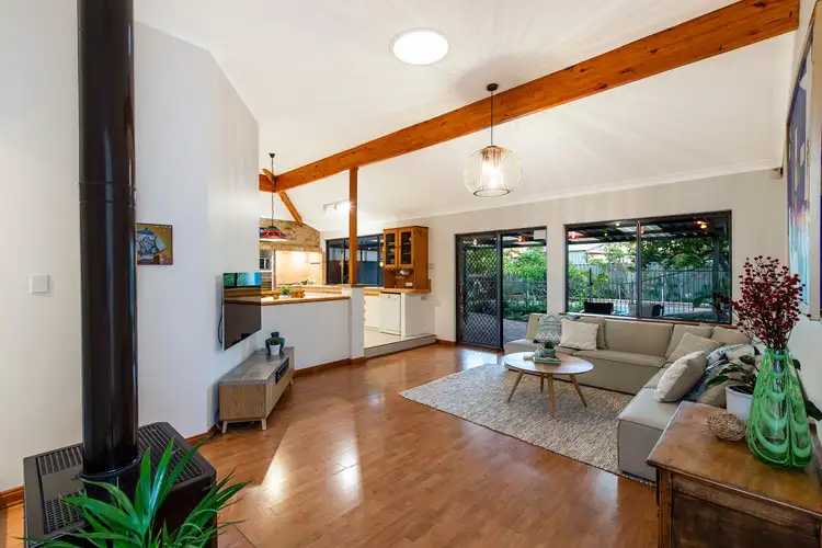 3 Peninsula Place, Safety Bay WA 6169