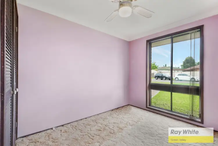 Seventh view of Homely house listing, 5 Dawn Close, Lurnea NSW 2170