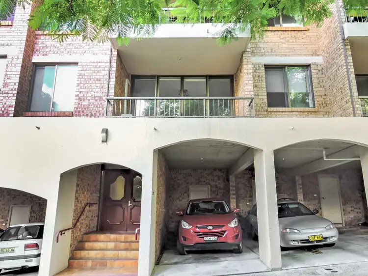 22/62 Beane Street, Gosford NSW 2250