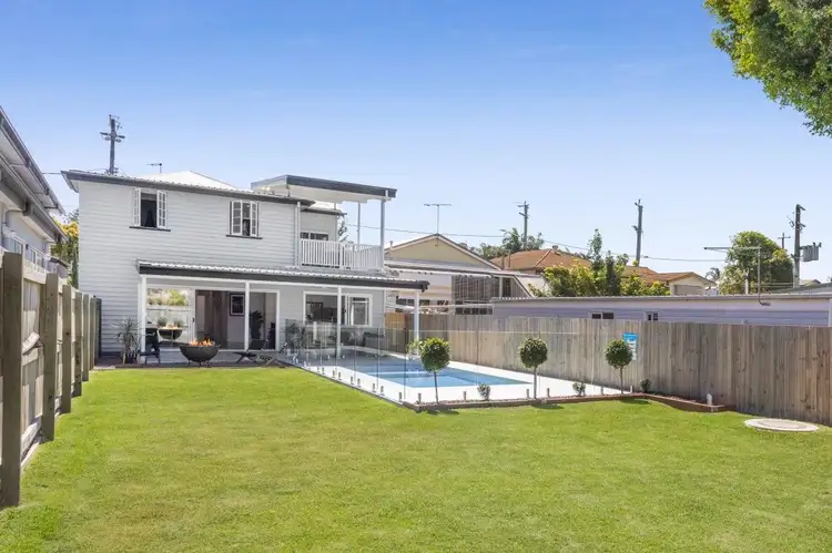 83 Grange Road, Grange QLD 4051