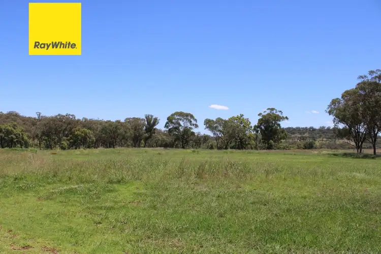 13 Bullamungee Close, Inverell NSW 2360