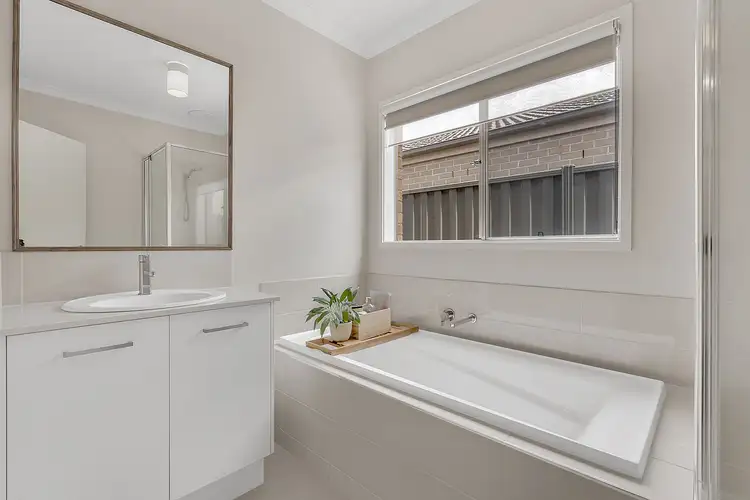 Seventh view of Homely house listing, 10 Ashworth Street, Craigieburn VIC 3064
